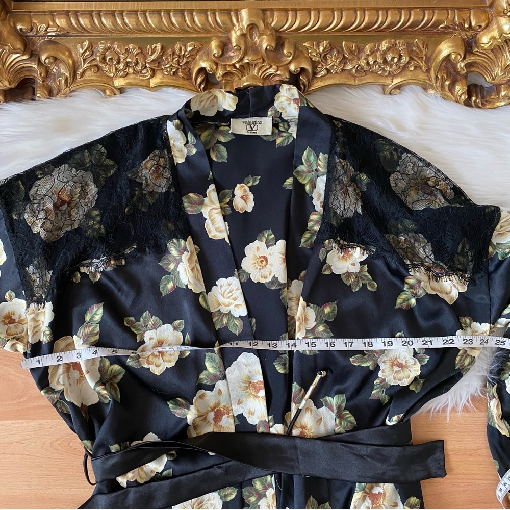 Valentino Intimo Floral Robe - Picture 10 of 10